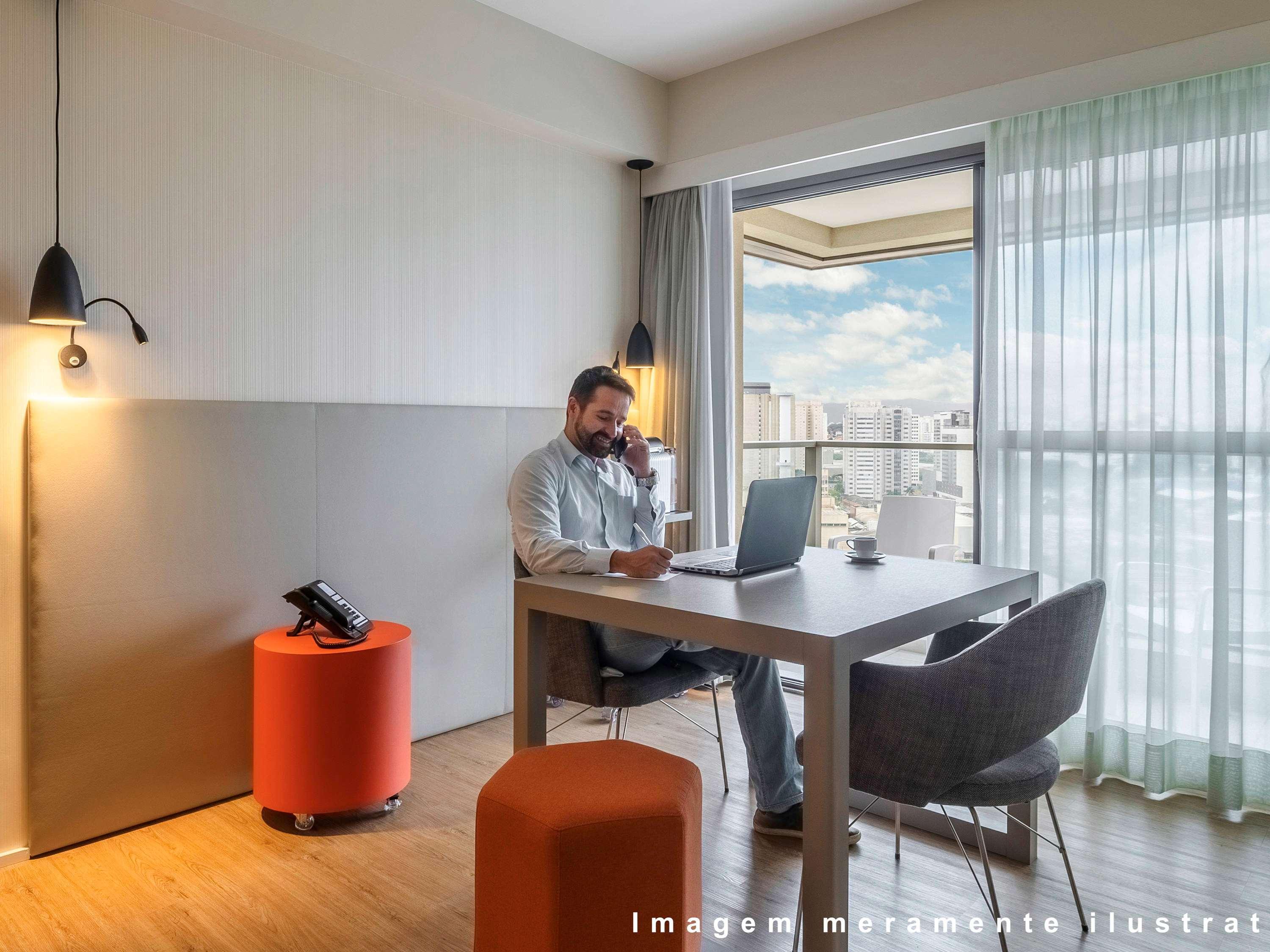 Hotel Mercure Ibirapuera Privilege 4*