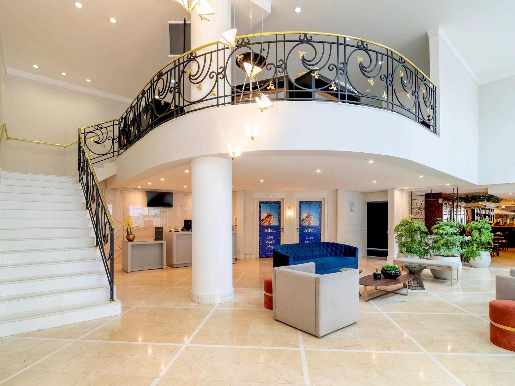 Mercure Ibirapuera Privilege Hotel 4*